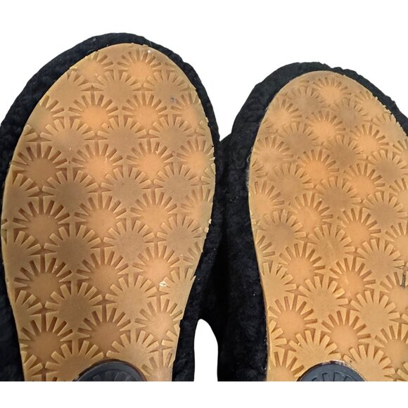 UGG Women's Size 7 Brand Oh Yeah Slide Soft Shoes Slipper Sandals Black - Picture 9 of 10